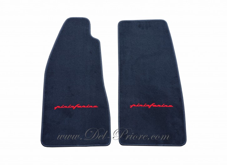 serie teppetini  con stemma Pininfarina