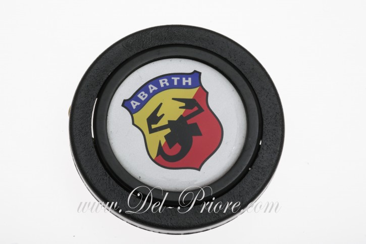 horn button with Pininfarina emblem