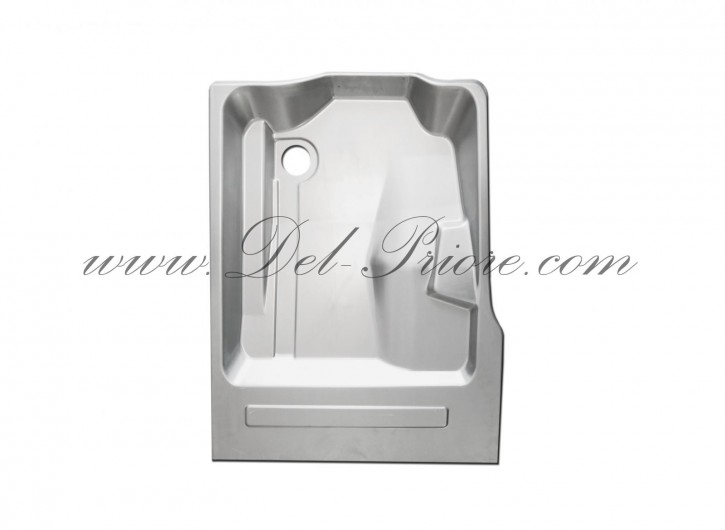 bottom plate in front left, for hanging pedals