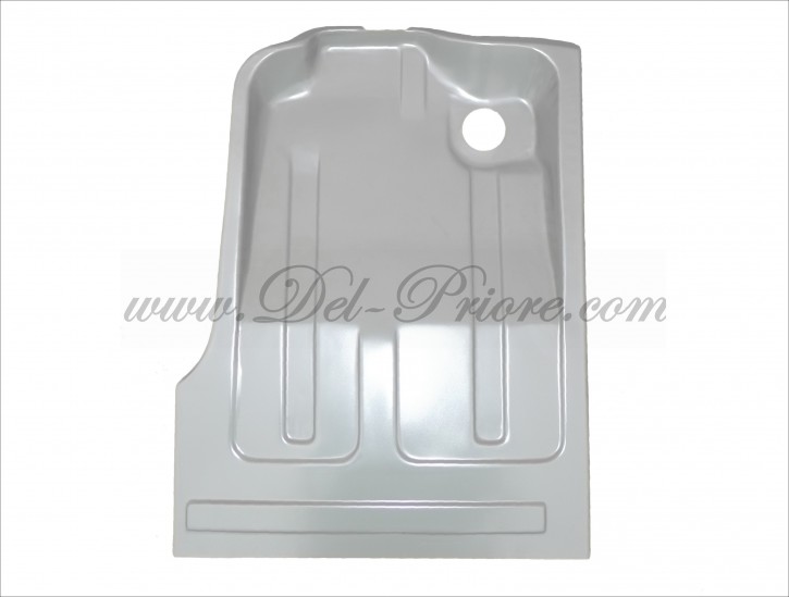 bottom plate in front right