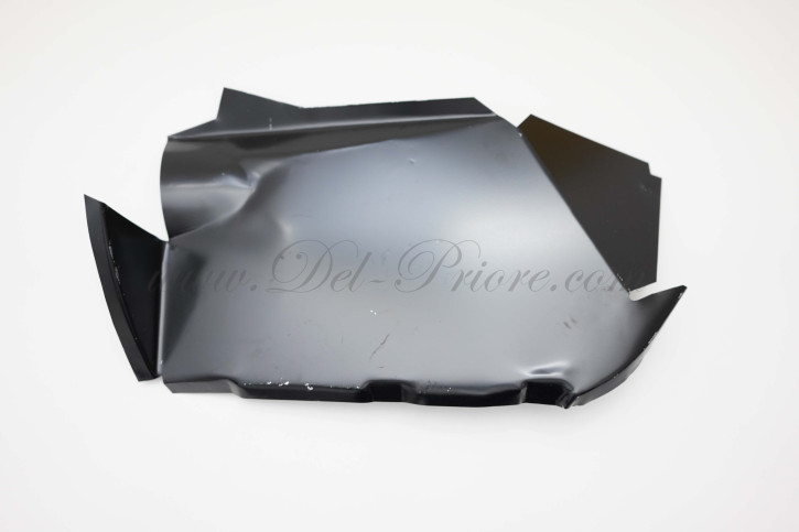 Rear wheel arch edge bottom right Rear wheel arch edge bottom right