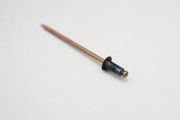 Arrêt pour capuchon gomme