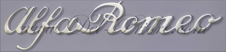 Ecriture en métal chromée Alfa Romeo (1 pièce)