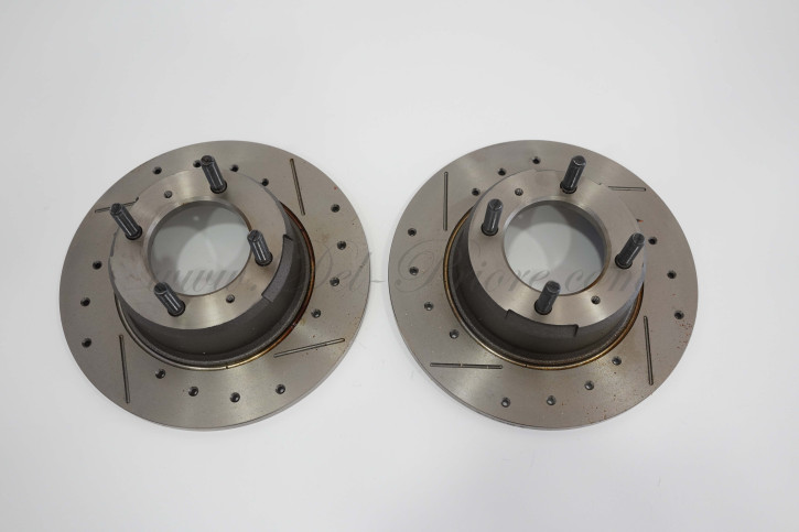 Satz Sport Bremsscheibe gelocht vorn ohne Tüv 267 mm,1300/1600 Satz Sport Bremsscheibe gelocht vorn ohne Tüv 267 mm,1300/1600