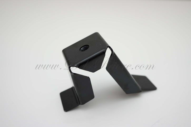 Support de pare-chocs arrière gauche