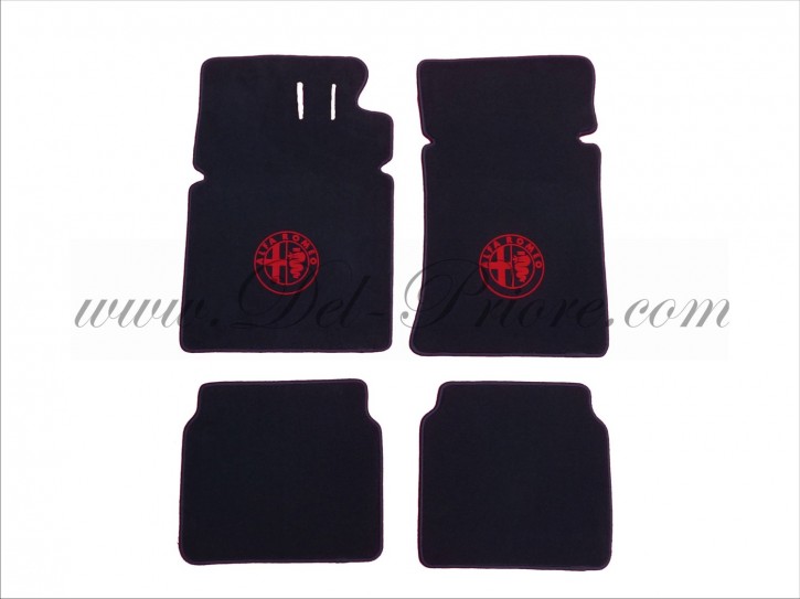 serie tappetini 4-pezzi con emblema Alfa, pedaliera bassa
