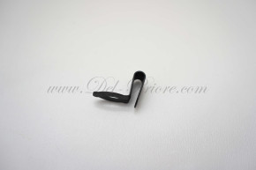 Clip fixage pour panneau de porte