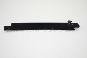 pininfarina writing on rear flap